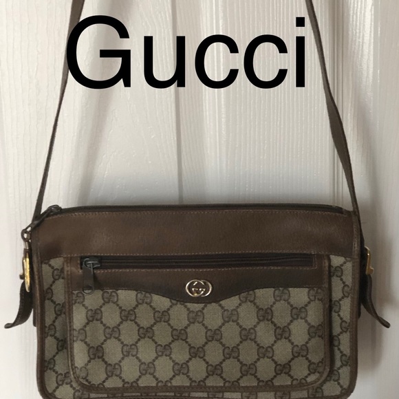 Gucci Handbags - Authentic Vintage Gucci purse.